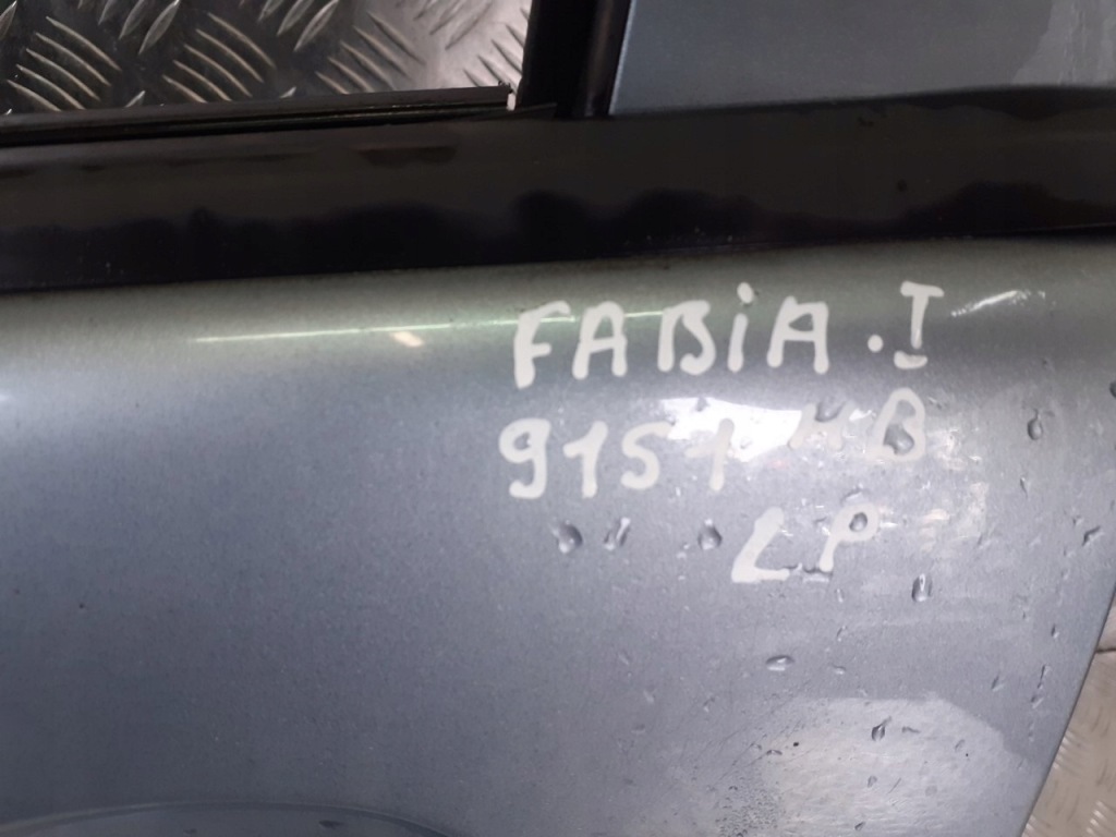 Дверь левый перед skoda fabia i 9151 Доставка