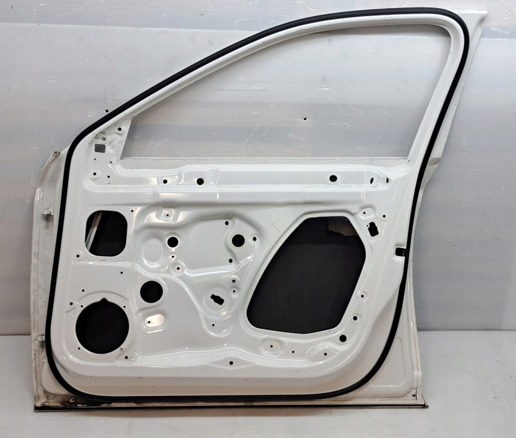 фото №10, Skoda superb 3 iii 3v0831312 дверь правое перед передние