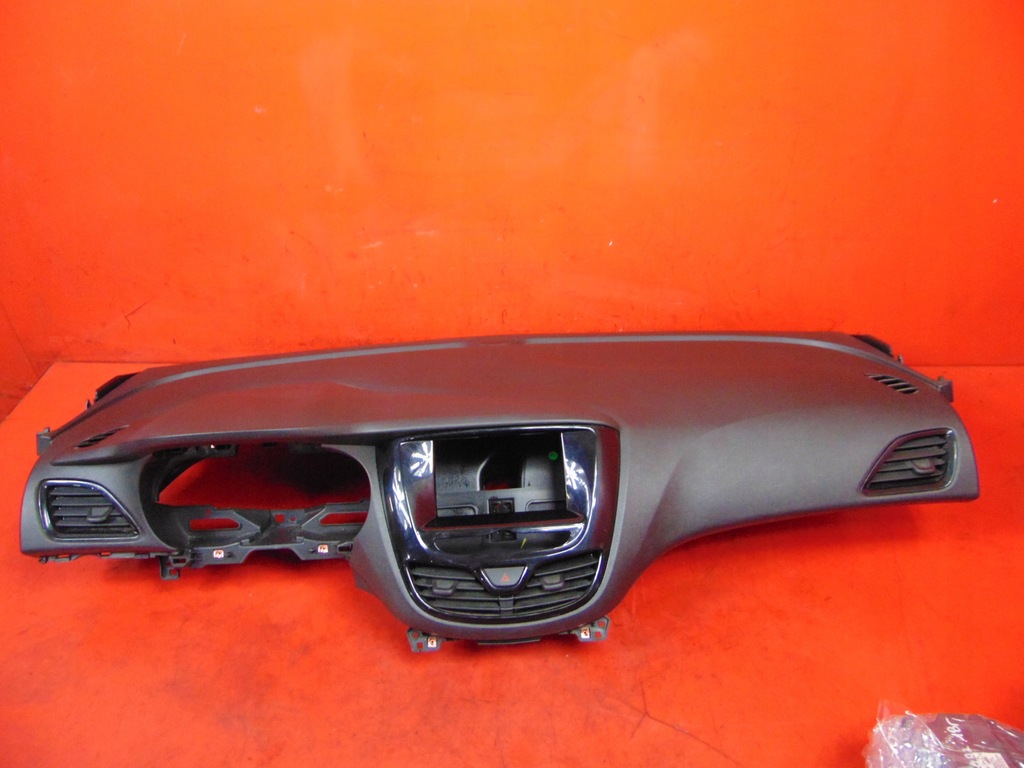 фото №12, Opel karl 14- приборная панель приборная панель консоль подушки безопасности подушка безопасности ремни