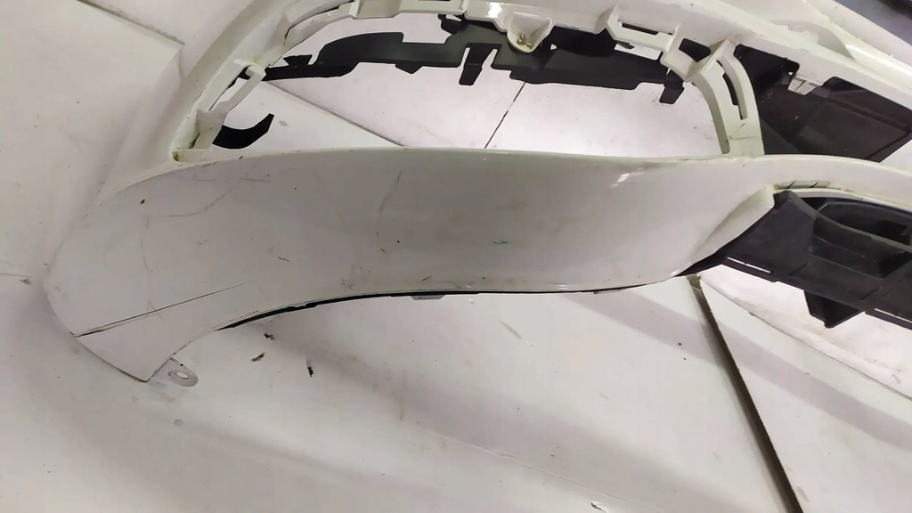 фото №7, Бампер перед передний mercedes e-klasa w213