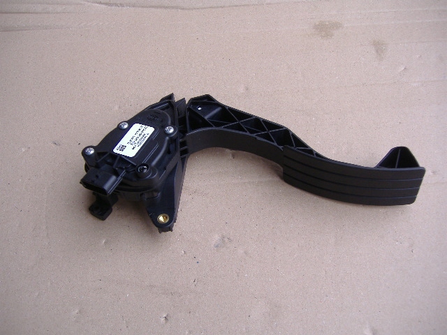 Купить Smart 453 twingo iii педаль газа потенциометр