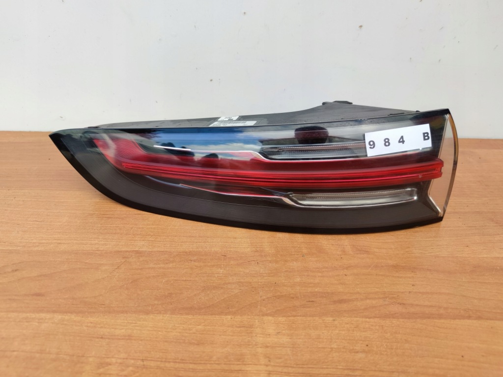 Купити Porsche cayenne 9y ліва фара w крила задній led lh