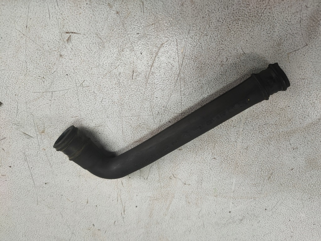 фото №1, Wąż шланг труба 058133783l audi a4 b6 1.8t