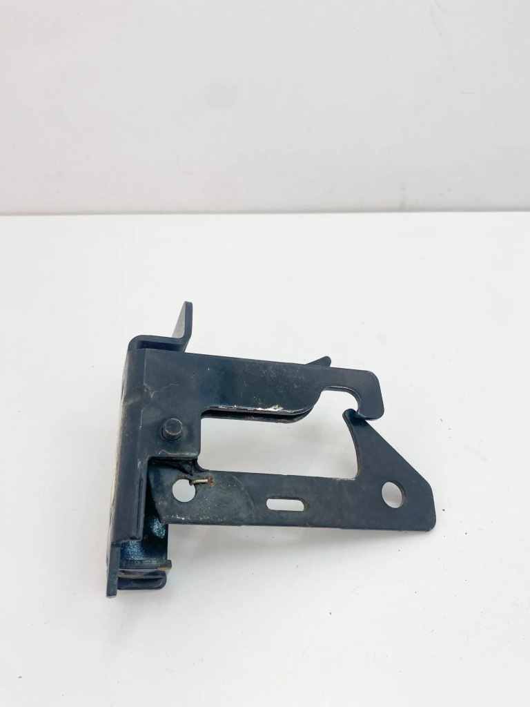 Засувка безпеки капот mercedes-benz sl r231 1728800264 25185677 в Україні