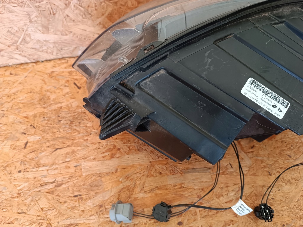 фото №11, Citroen jumpy iii фара лампа правая перед передняя 9808567680-00