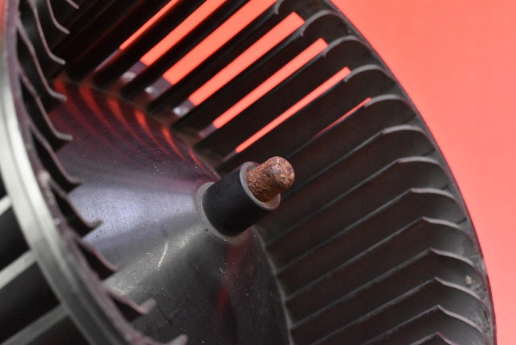 фото №11, Воздуходувка вентилятор обдув eu t1014417j bmw f30 f31 11-16