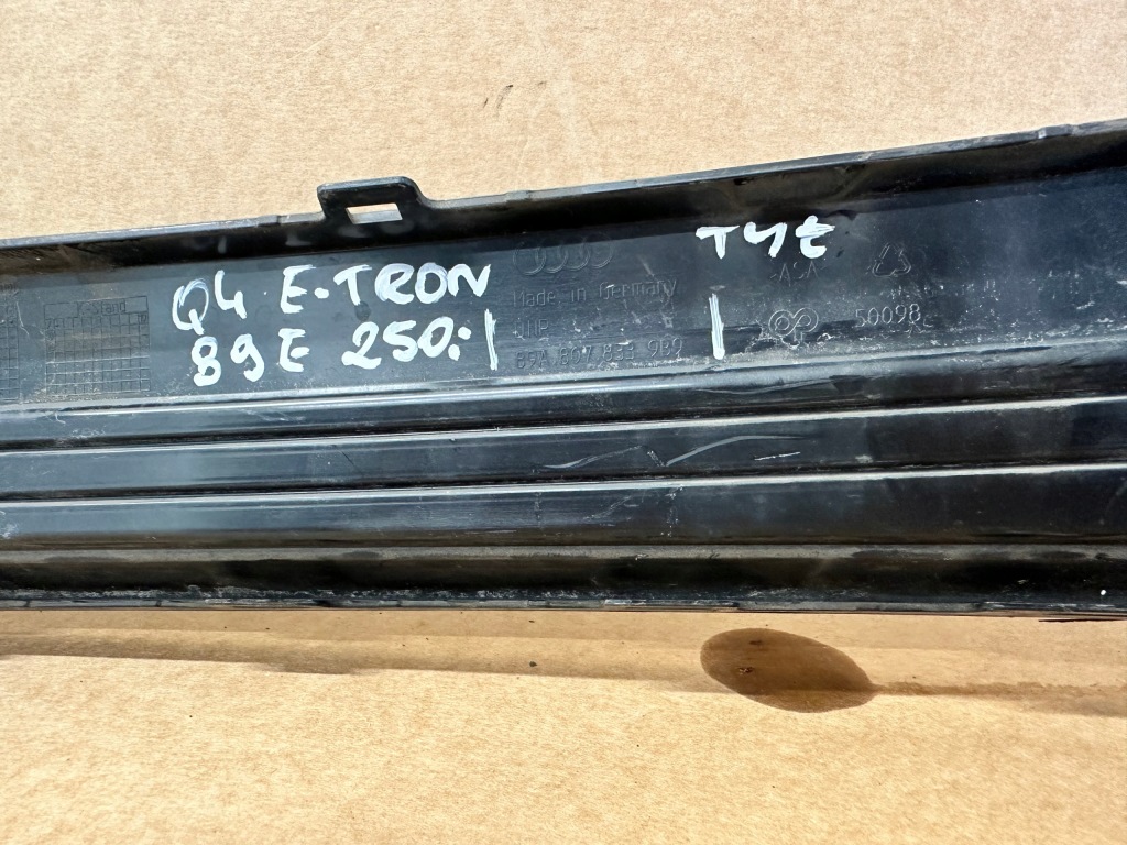 фото №7, Audi q4 e tron спойлер задня задній 89a807833 9b9