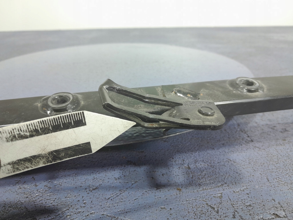 фото №8, Volvo v40 ii розпірка підсилювач чашка перед 31349965