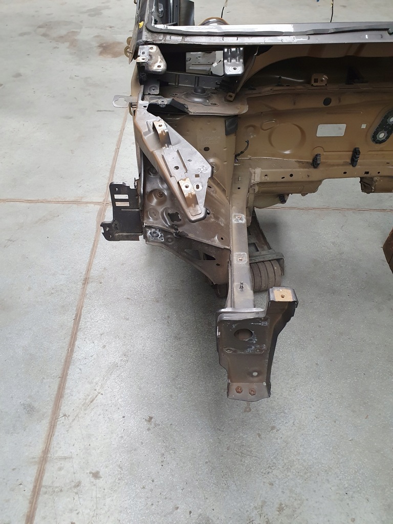 фото №9, Четверть перед лонжерон подкрылок левая правая citroen c4 picasso ii