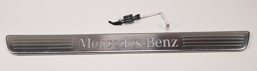 фото №1, Молдинг накладка поріг правий перед mercedes w176