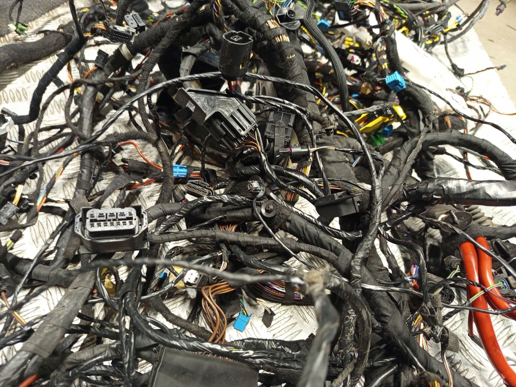 фото №10, Bmw x2 f39 2.0d автоматична коробка передач джгут трубопровід електропроводка електрична салону kpl