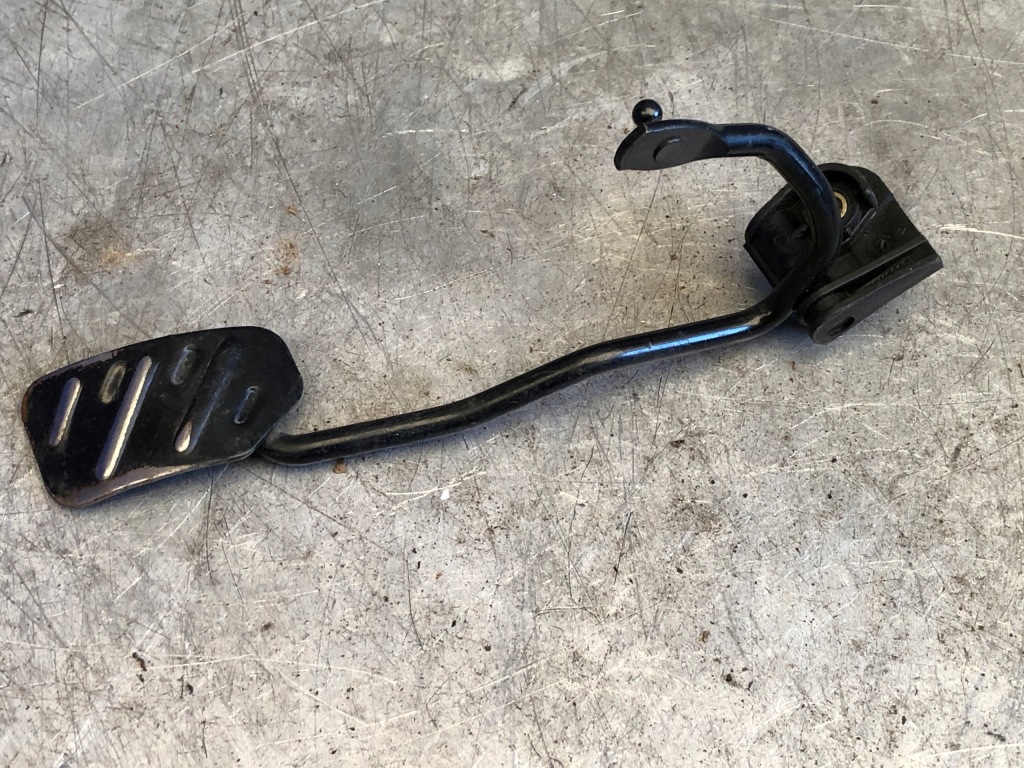 фото №1, Педаль газа renault master 7700412865