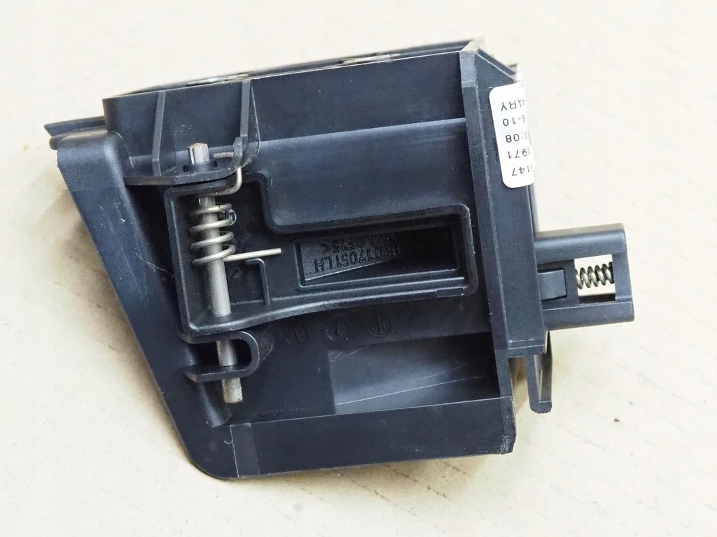 фото №9, Bmw 2 f46 gran tourer замок шторка багажника левый