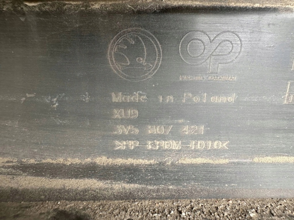 фото №10, Skoda superb iii 3 sedan 15-24 бампер задняя задний oem 3v5807421