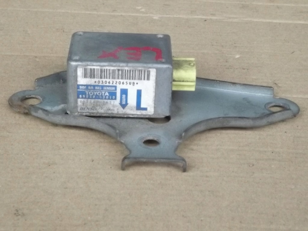 фото №11, Lexus is200 is-200 правый левый датчик ударный подушки безопасности датчик подушка безопасности