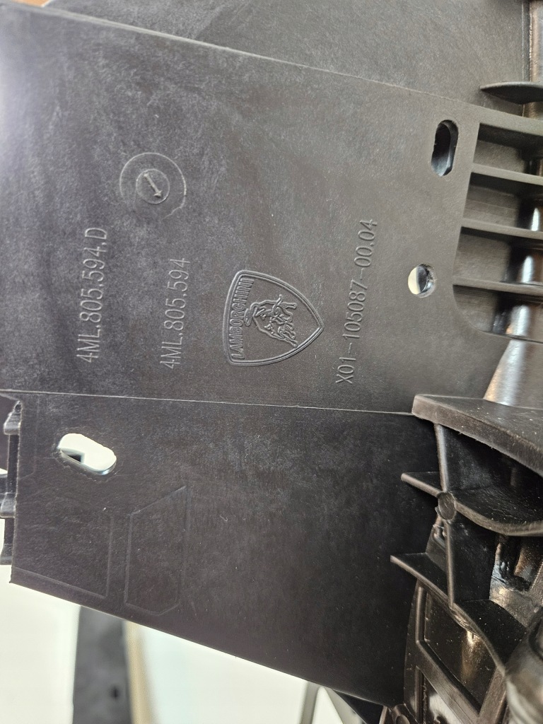 фото №9, Lamborghini urus pas передний усилитель перед 4ml.805.594