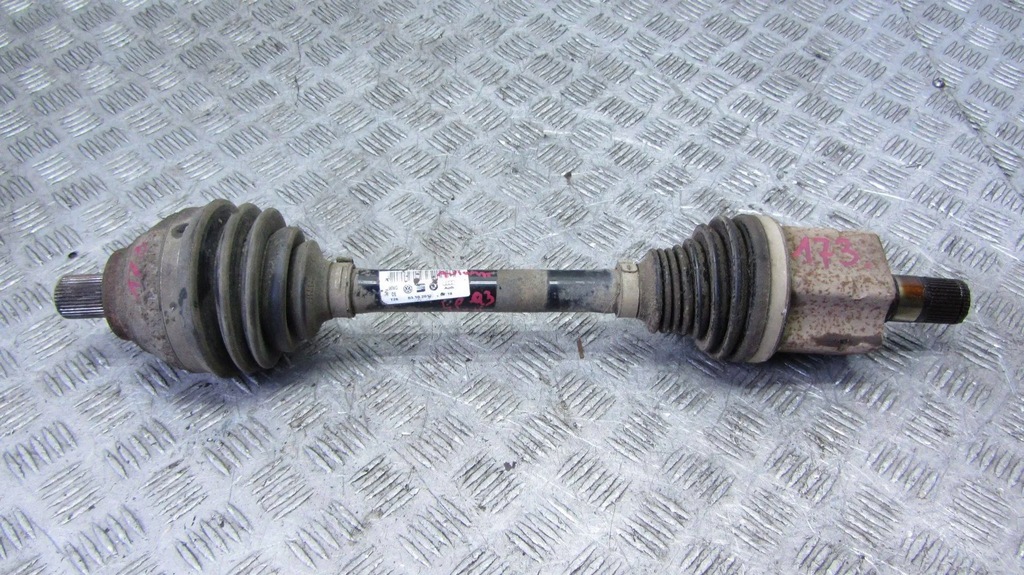 фото №1, Audi q3 8u 2,0d приводной вал левая 5n0407763f 11-