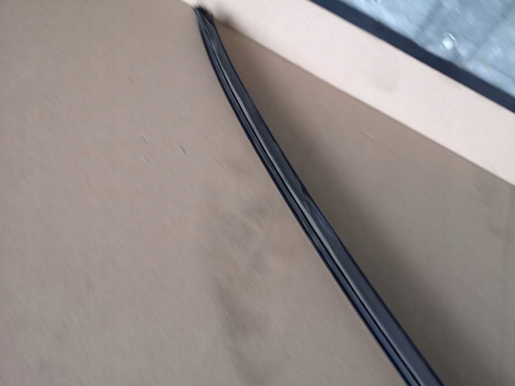 фото №14, Молдинг дахова права audi a4 b6 sedan