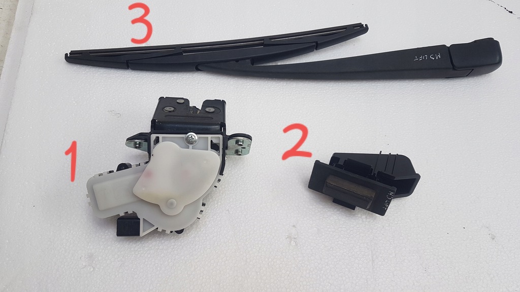 фото №1, Замок важіль кришки задня mazda 3 iii lift