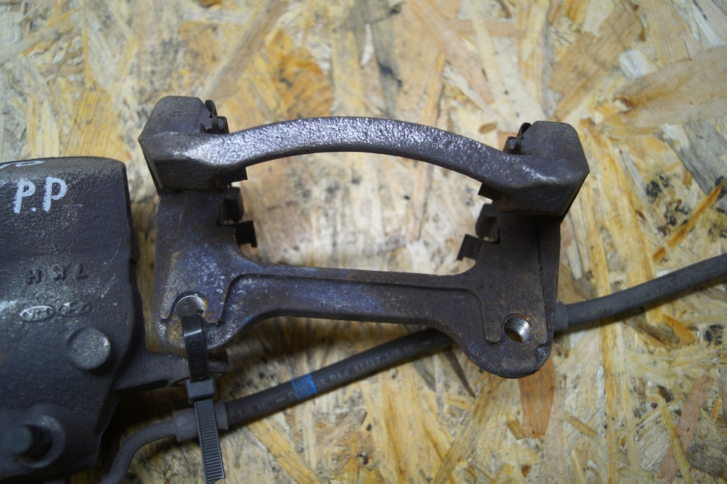 фото №7, Суппорт тормозной правый перед kia picanto iii