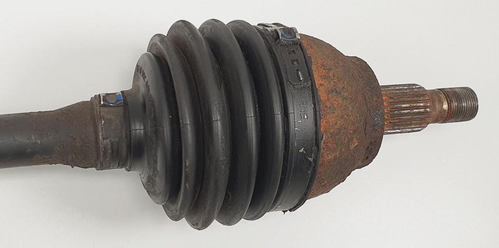 фото №3, Привідний вал ліва лівий перед mercedes w169 2.0 cdi