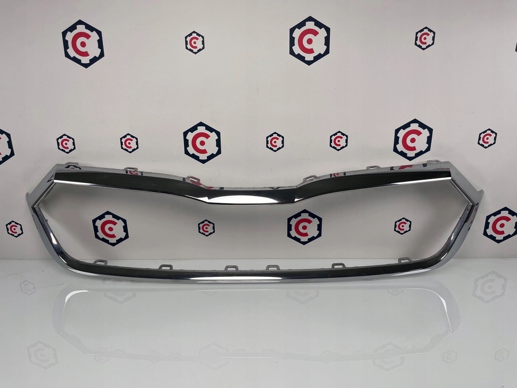 фото №1, Молдинг хром решётка skoda octavia iv