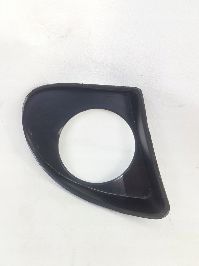 фото №1, Peugeot 406 coupe lift решётка w бампер перед правый