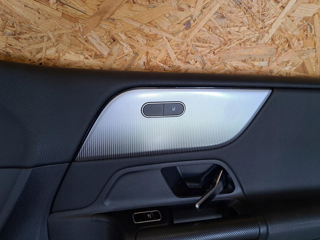 фото №7, Mercedes w247 b-klasa обшивка правый перед передний