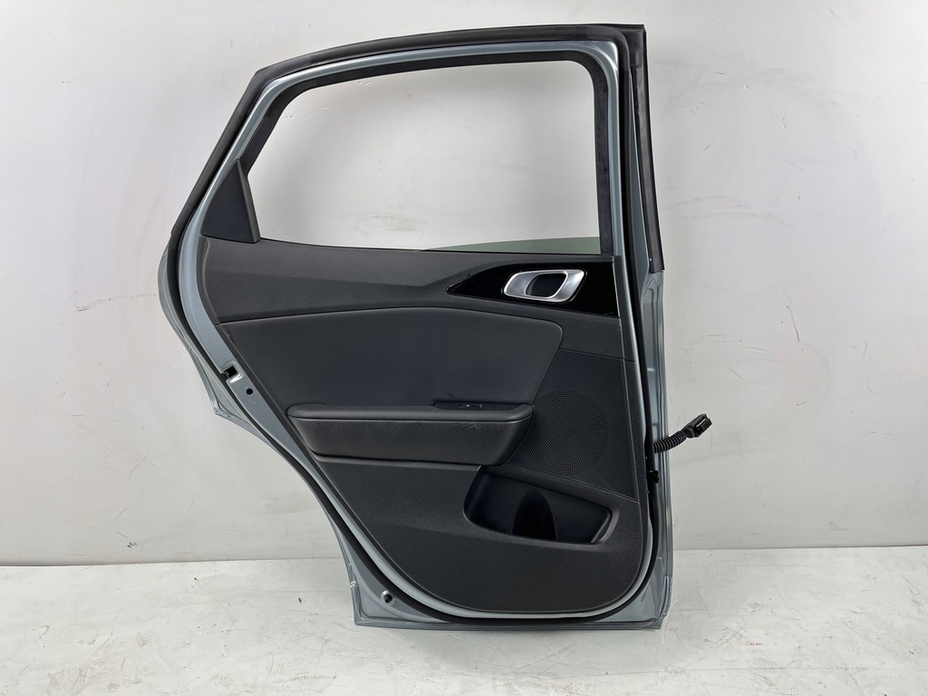 фото №3, Двері ліва задні kia xceed lunar silver css