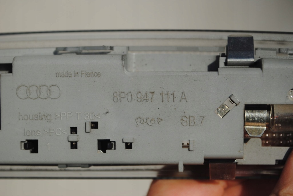 фото №4, Лампа освещение салона кабины audi a3 8p