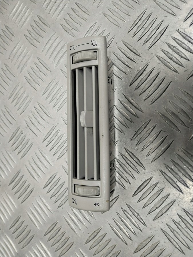 фото №1, Решётка обдув vw sharan