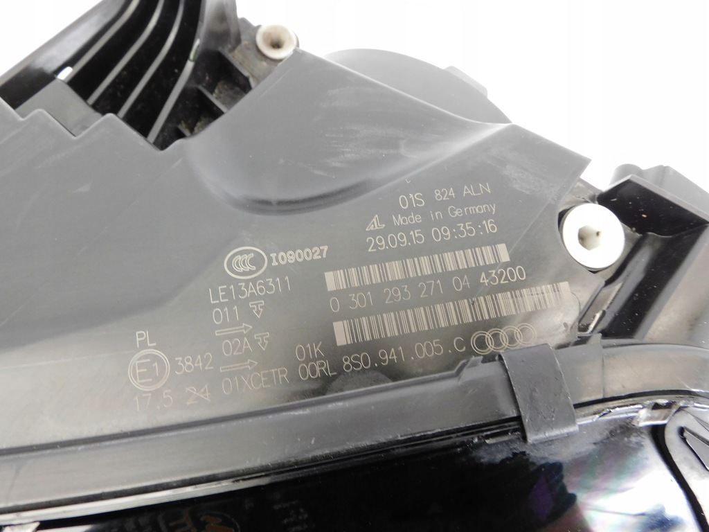 фото №12, Лампа левая ксенон led audi tt tts 8s0941005c