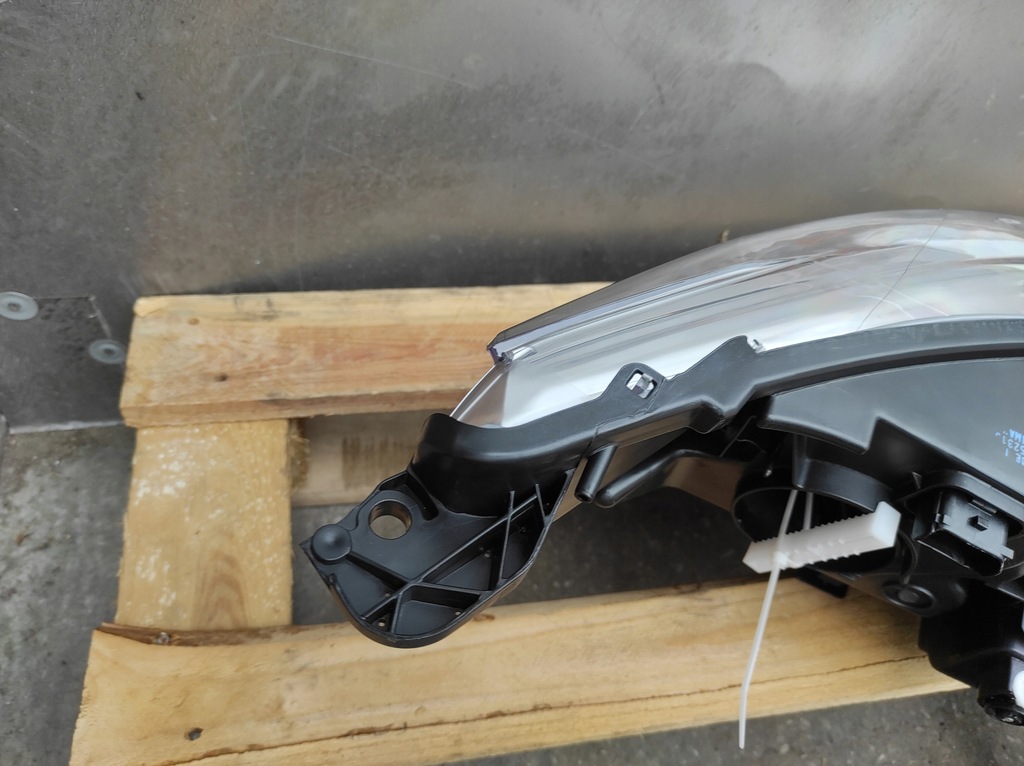 фото №11, Фара левый лампа левая citroen c4 b7 ds4