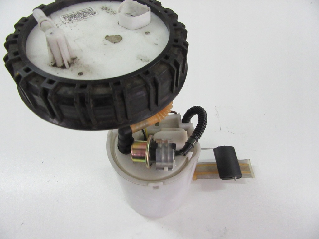 фото №1, Насос топлива kia magentis ii 2.7 v6 05-10r