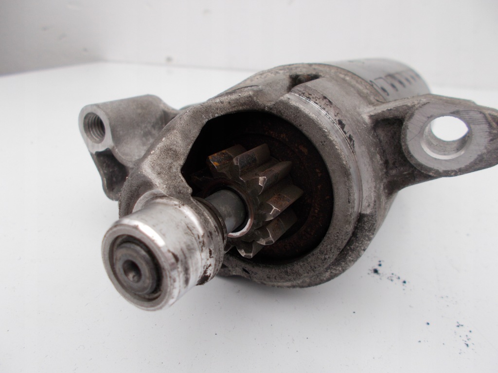 Стартер audi a4 b8 a5 8t 2.0 tdi 03l911021e Недорого