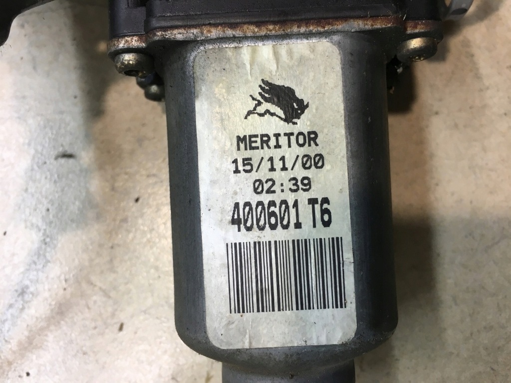 фото №12, Подъемник стекло левый задняя primera p11 2 pin