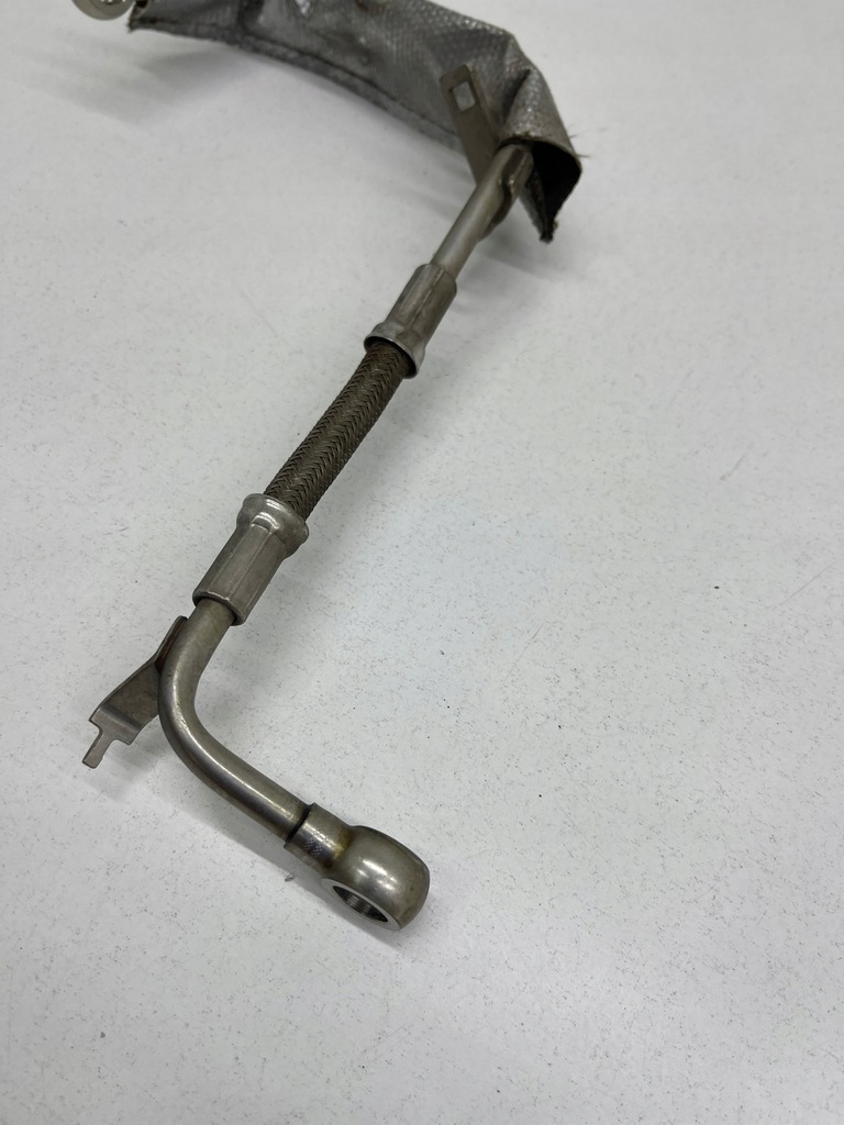 фото №11, Audi tt 8j a3 s3 8p vw golf 5 2.0 tfsi шланг масла масляный