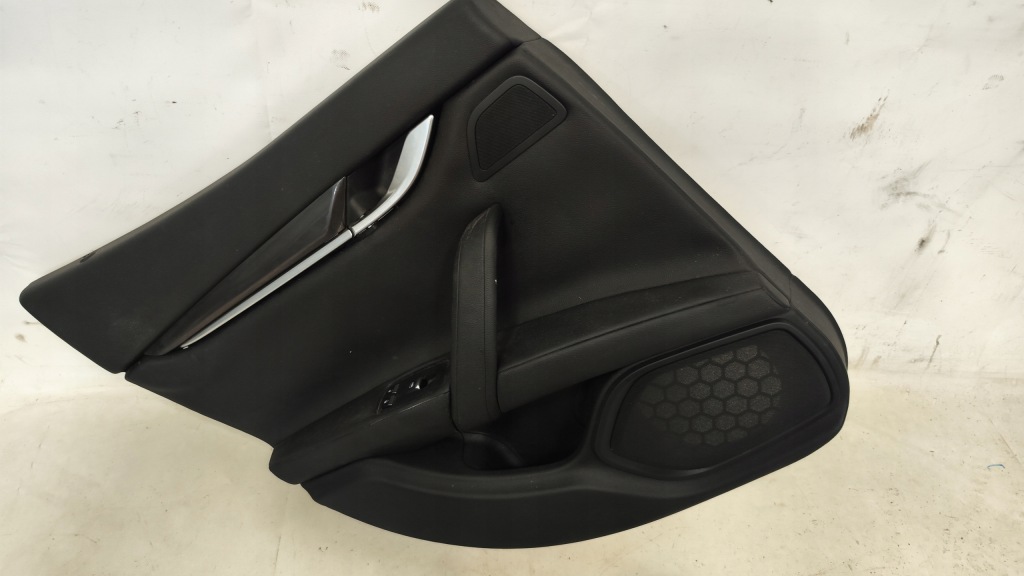 фото №1, Обшивка дверь задняя левый правый maserati ghibli 2015