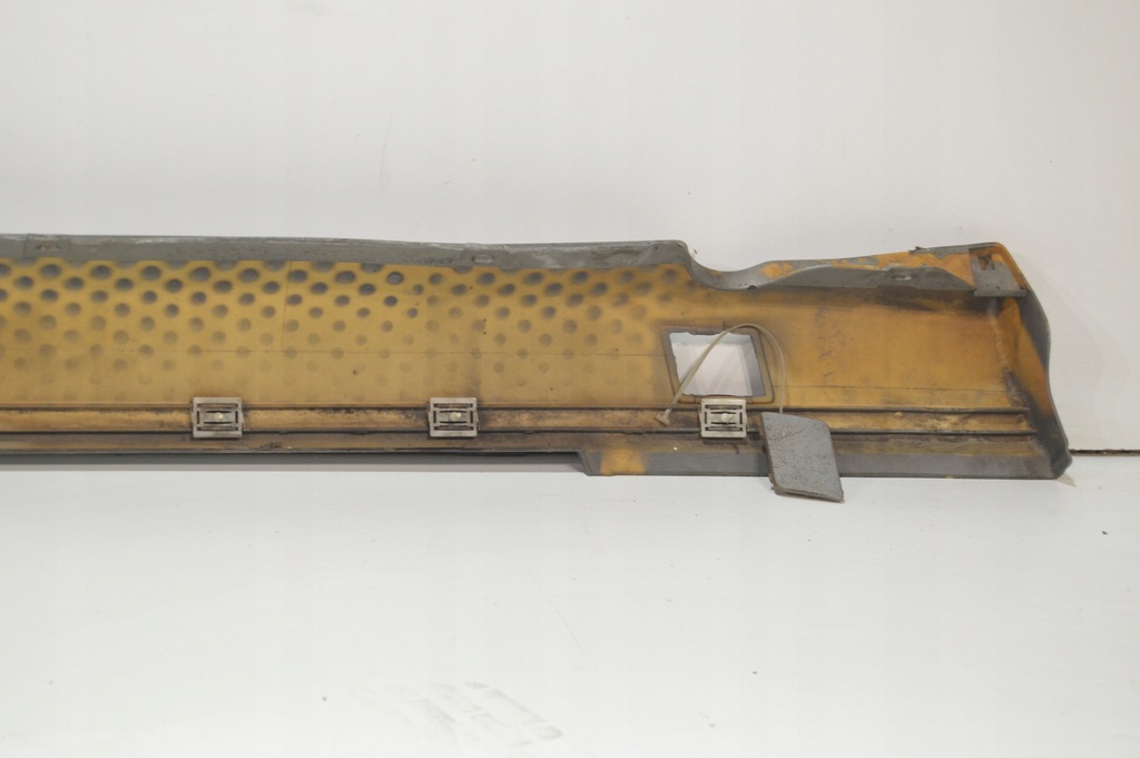 фото №9, Порог накладка порог правая mercedes w126 версия короткий lift