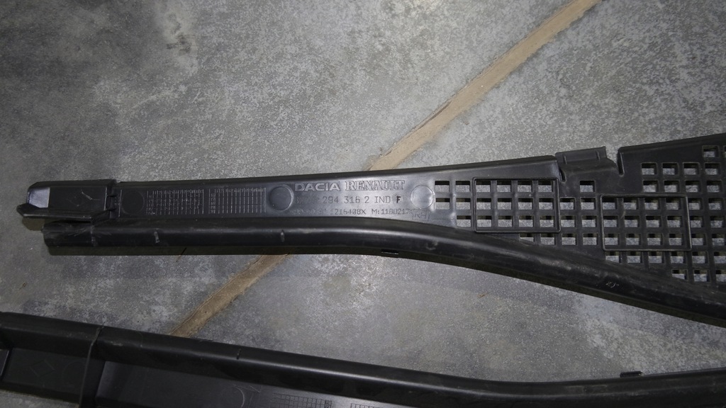 фото №4, Жабо dacia duster lift 16r.