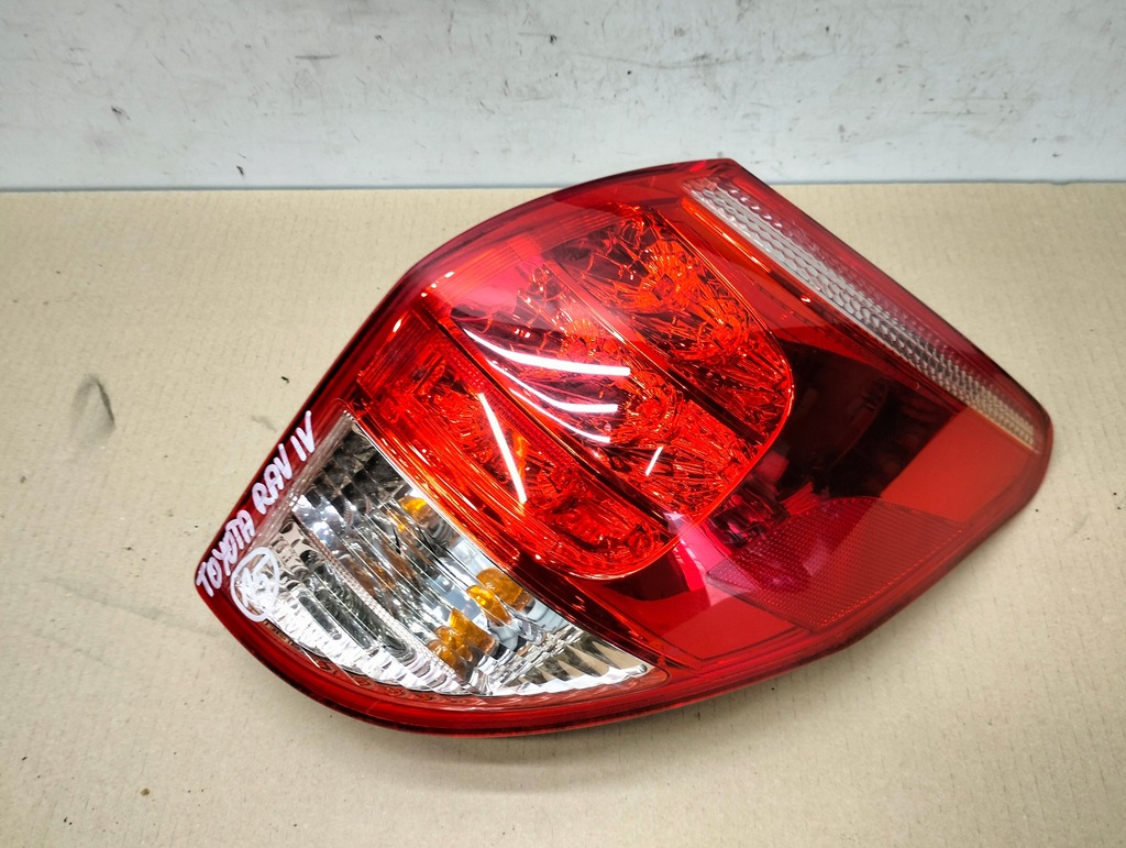 фото №1, Лампа правая задняя задняя toyota rav4 iii lata 2005-2010