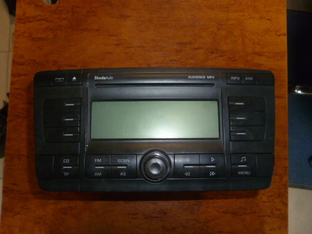 фото №1, Радио cd skoda octavia ii 1z0035156d