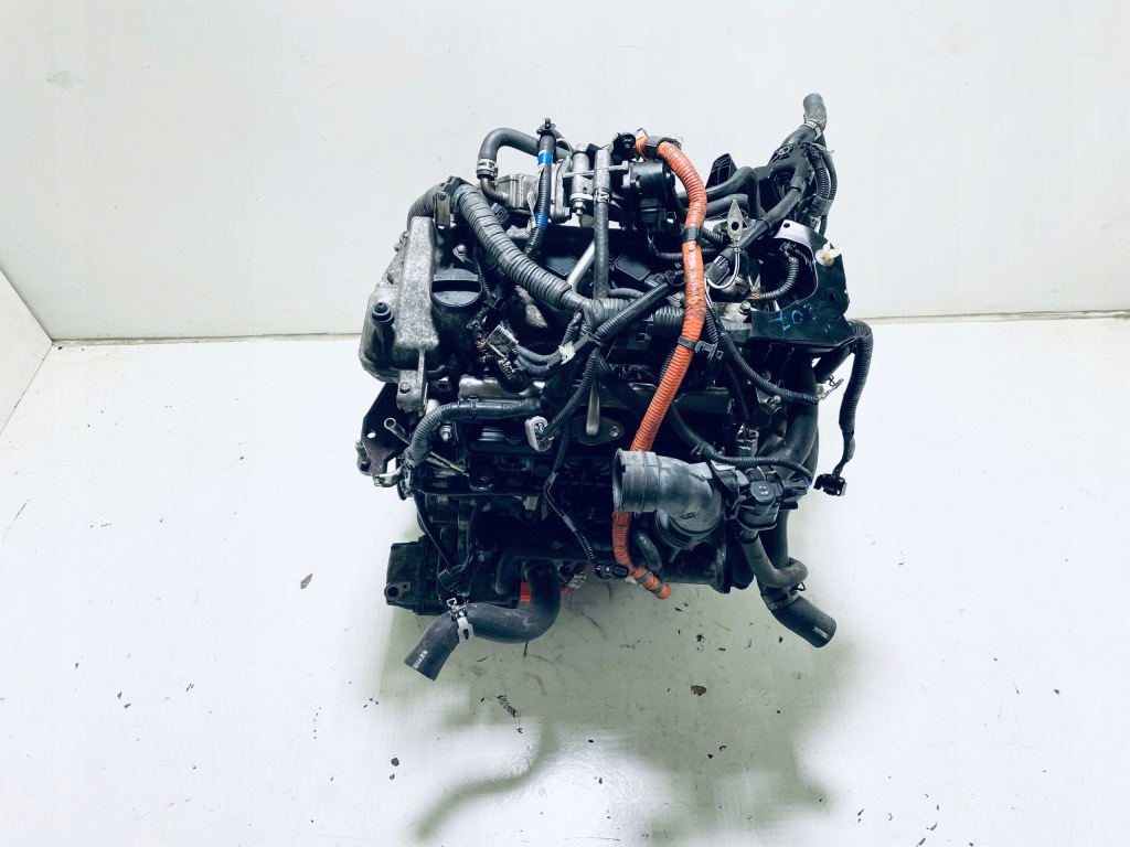фото №1, Toyota yaris iii 1.5 hybrid двигатель kpl x1n-p92