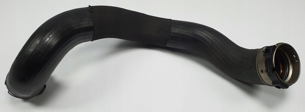 Купити Патрубок труба інтеркулер mercedes w207 a2075280182