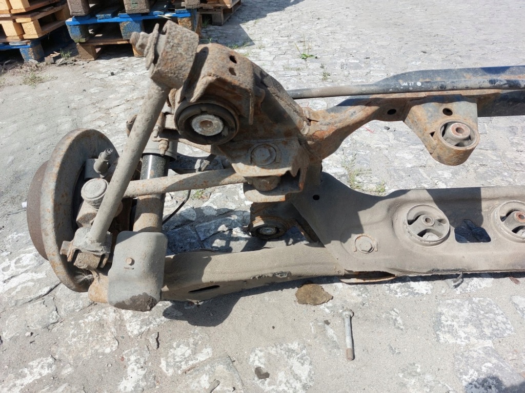 фото №14, Подвеска задние полный пружины oś балка hyundai santa fe ii 06-12 4x4