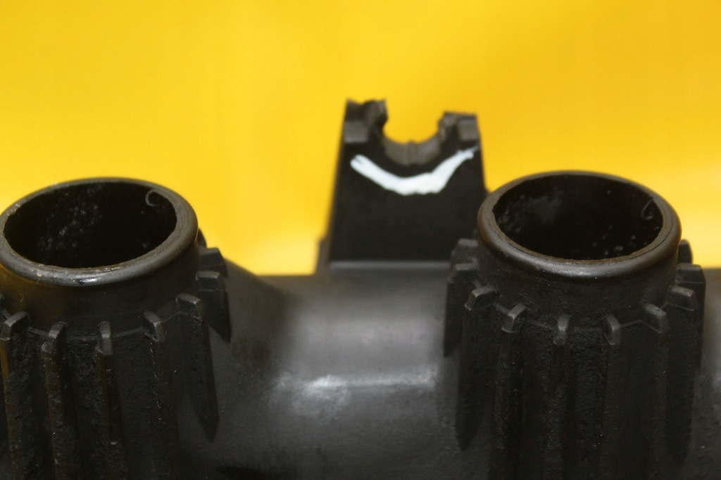 фото №9, Крышка клапанов 8hz peugeot 207 1.4 hdi