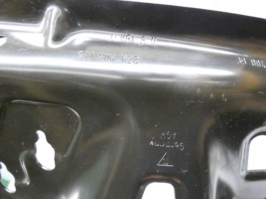 фото №7, Porsche boxster cayman 9p1806623 защита замка капот кронштейн