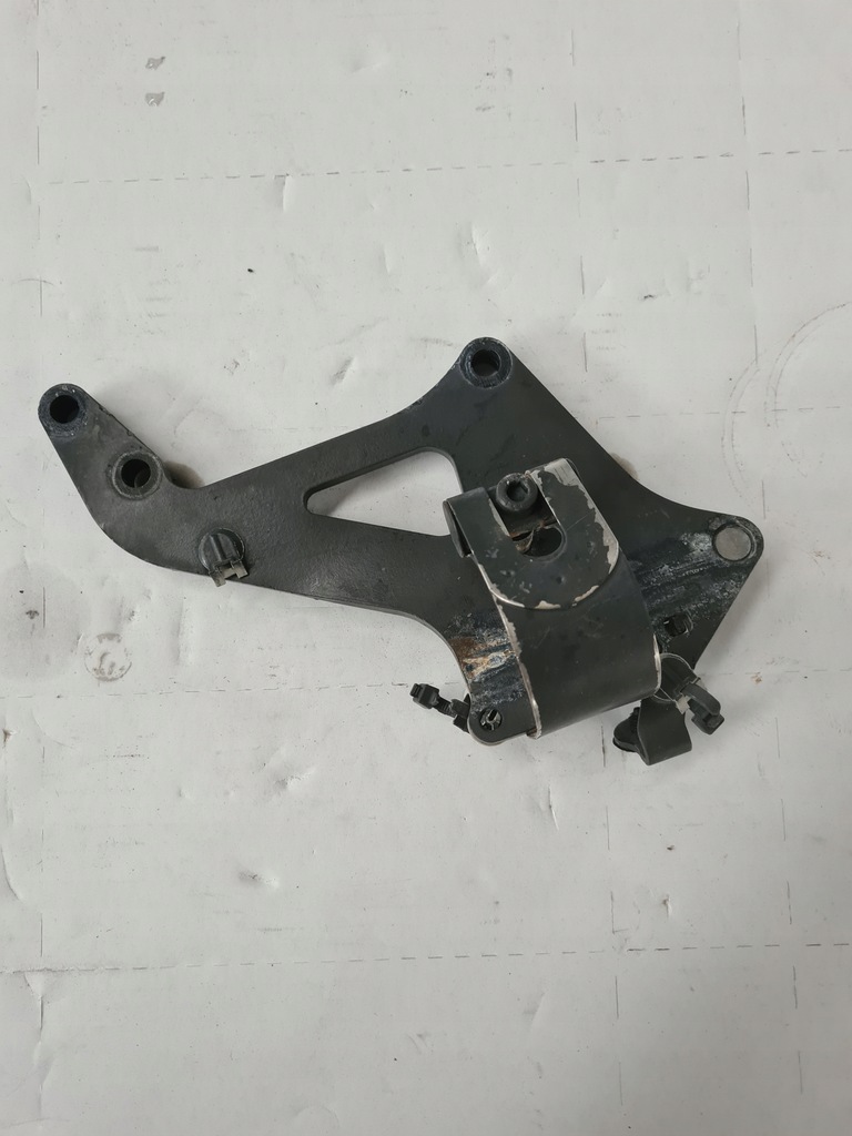 фото №1, Кронштейн кронштейн труби egr renault gama t volvo fh 4 fm 4 fh 5 fm 5