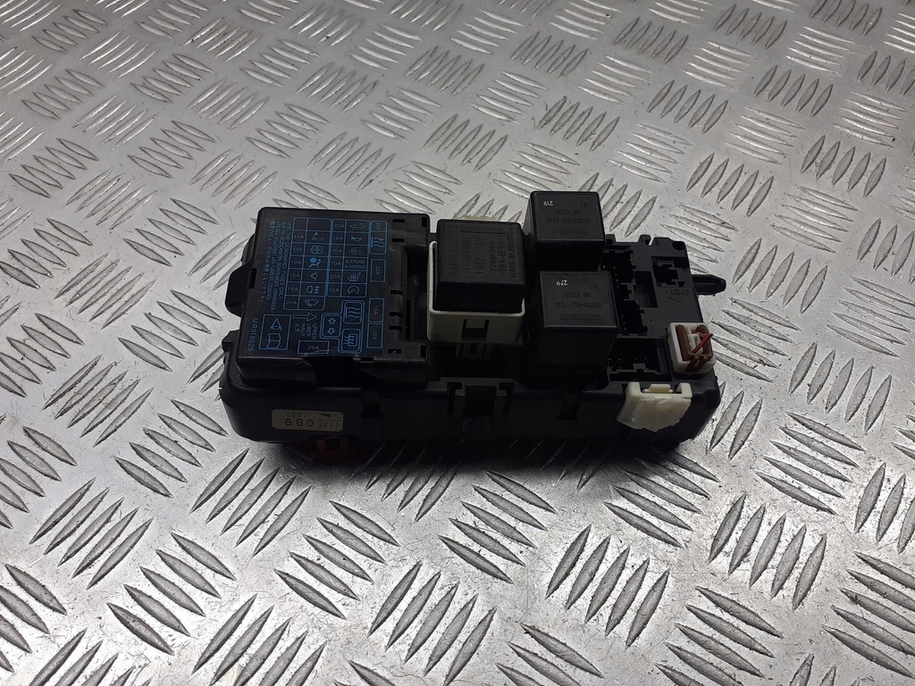 фото №1, Коробка предохранителей mitsubishi space star 1.8 gdi mb953355