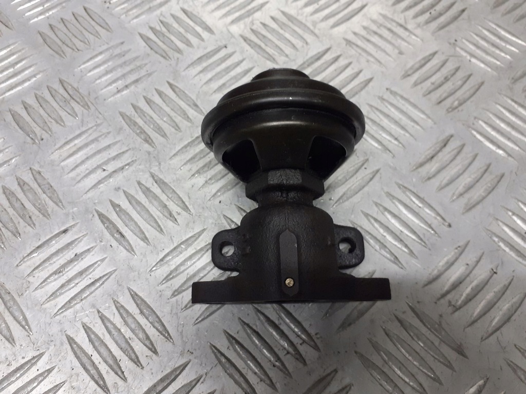 фото №1, Клапан egr kia carens ii 2.0 crdi